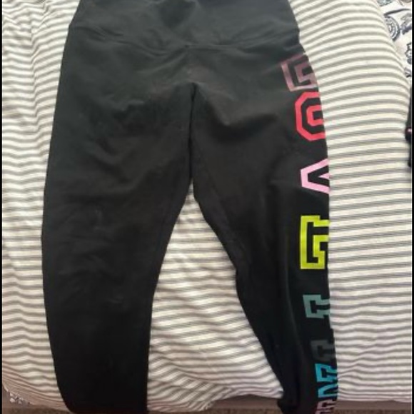 Pink leggings - Picture 2 of 2